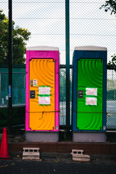 Best Porta potty rental near me  in Brewster, OH